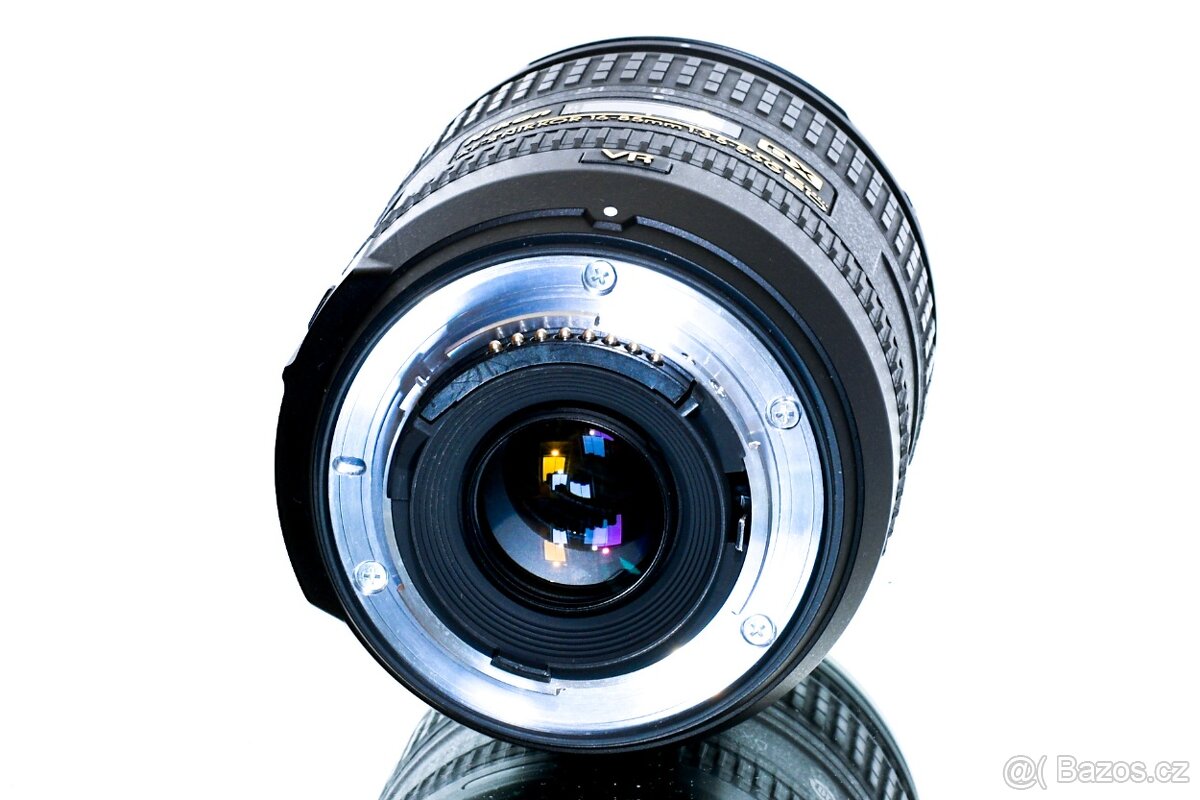 Nikon AF-S Nikkor 16-85mm VR + UV TOP STAV - 6