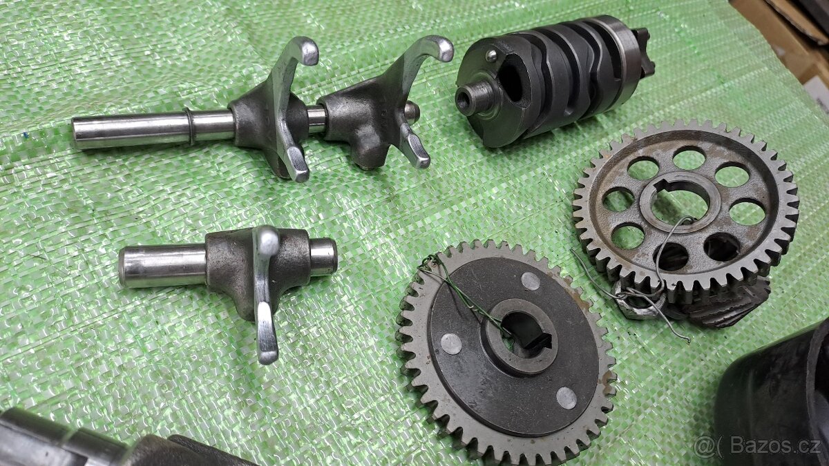 Yamaha DT 125 LC - 6