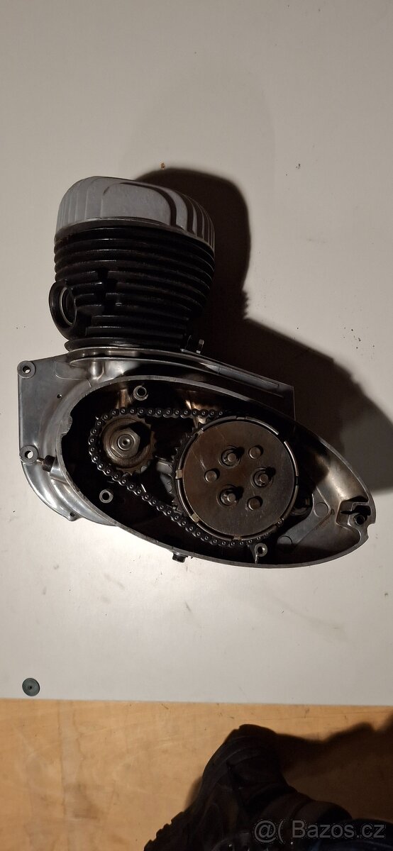 Motor JAWA 250/559 - 6