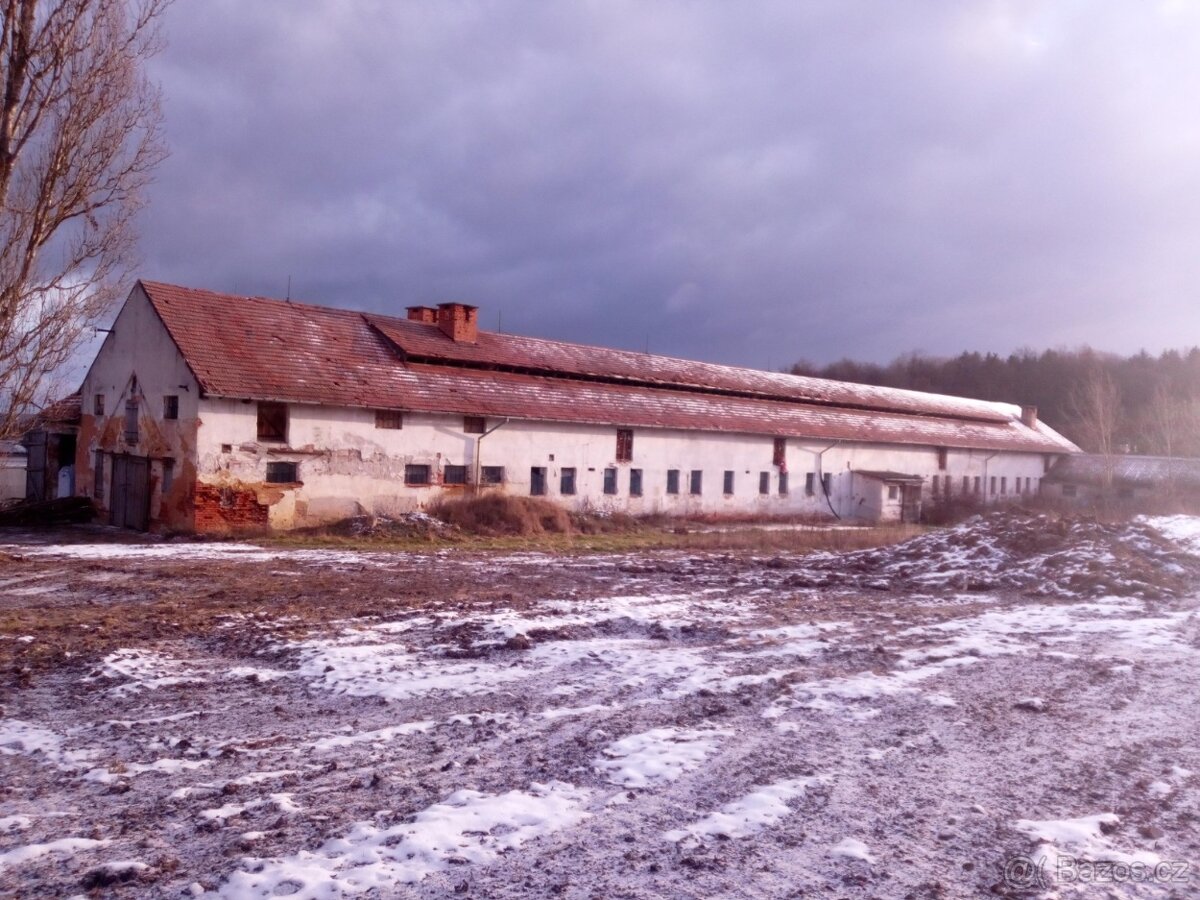 skladové a výrobní prostory, zařízená truhlářská dílna - 6