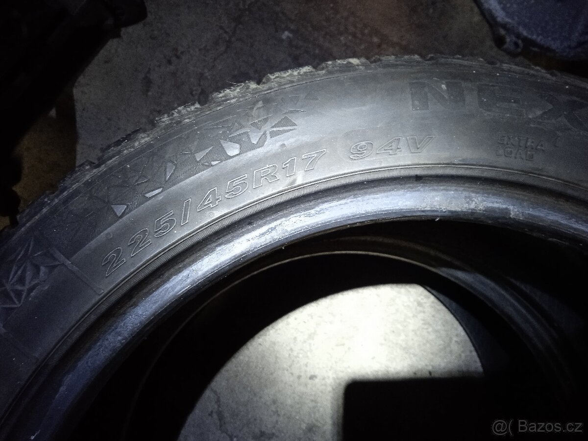 225/45 R17 zimní - 6