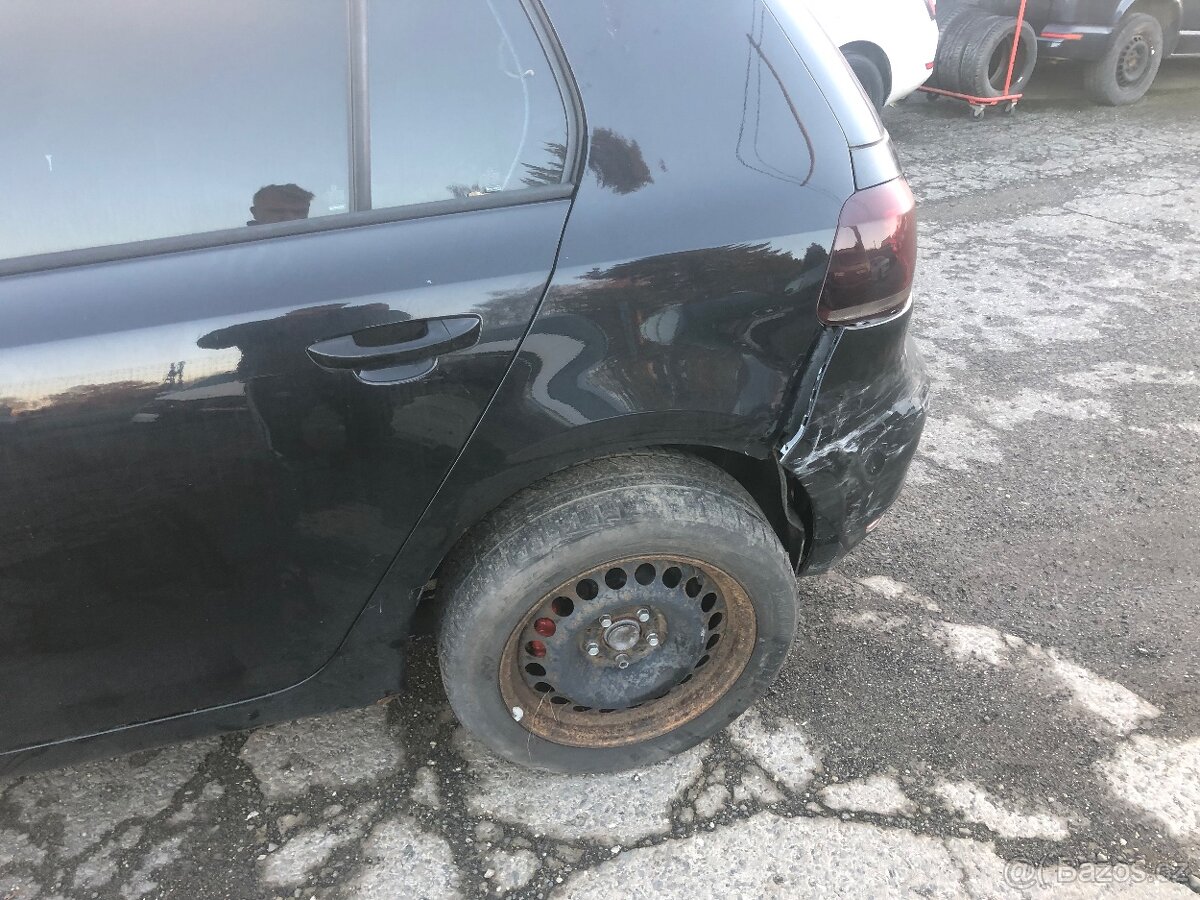 VW Golf VI 2.0TDI-CRko KLIMA PARKOVACÍ LOKÁTOR - 6