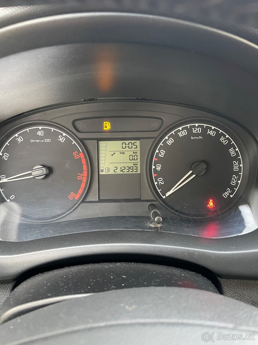 Škoda Roomster, 1.4 16v, 63kW, Klima, 2008, 2.sada kol - 6
