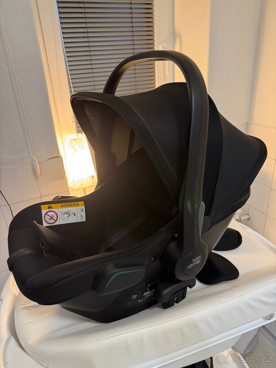 Britax Romer set Baby-Safe Core + Baby-Safe Core Base Space - 6