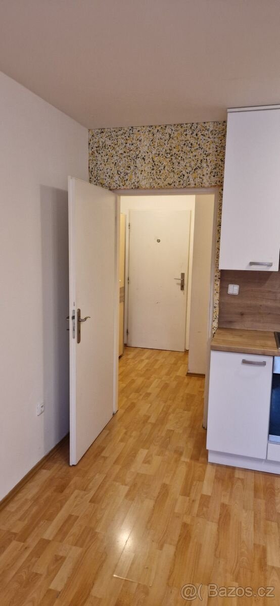 Pronájem bytu Praha 10 - 6