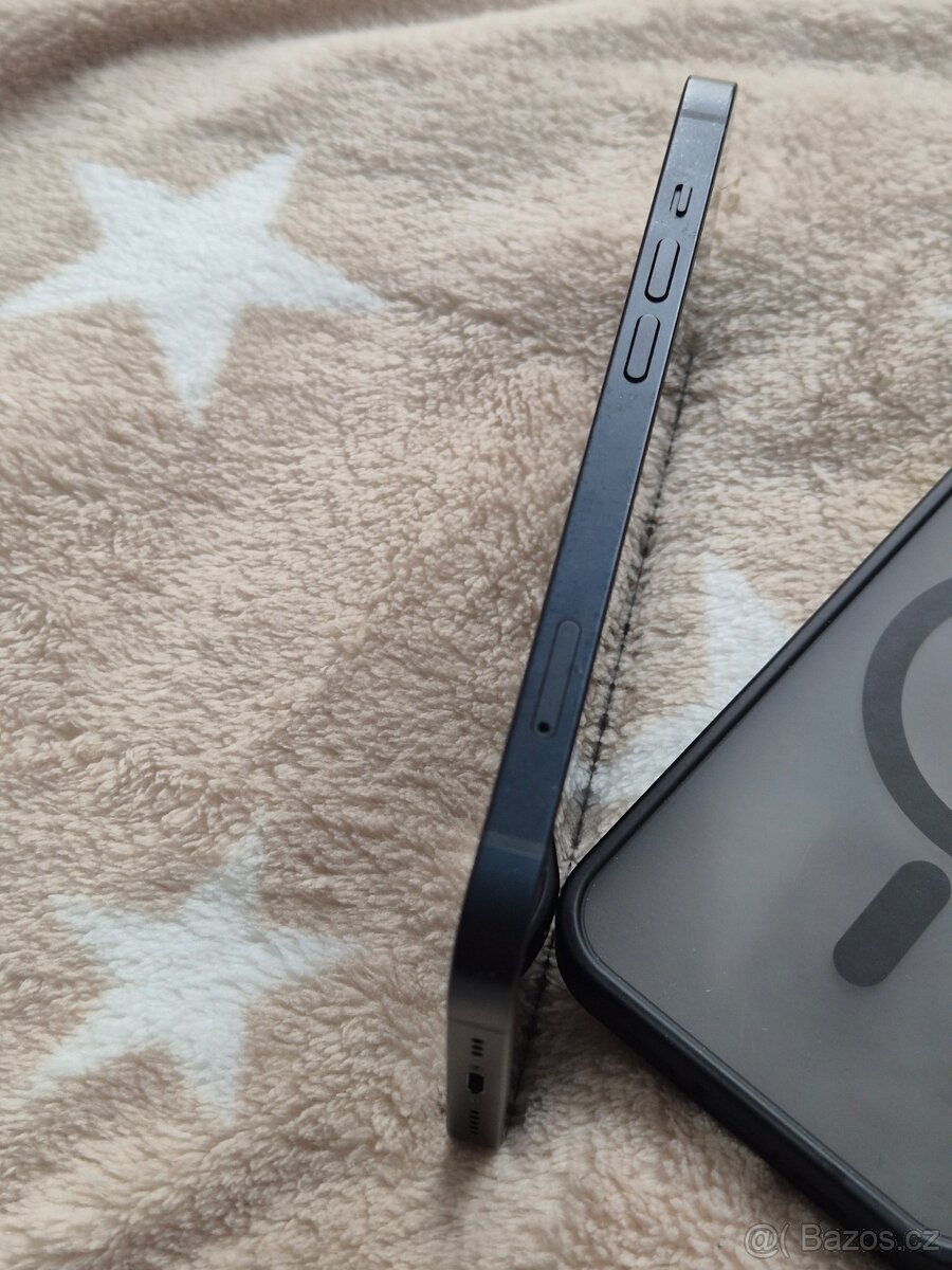 iPhone 13 128gb stav baterie 93% - 6