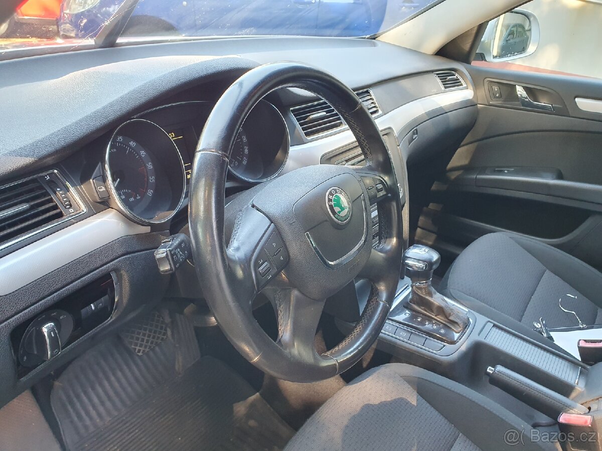 Škoda Superb Combi Elegance 2,0TDi 125kW DSG - 6