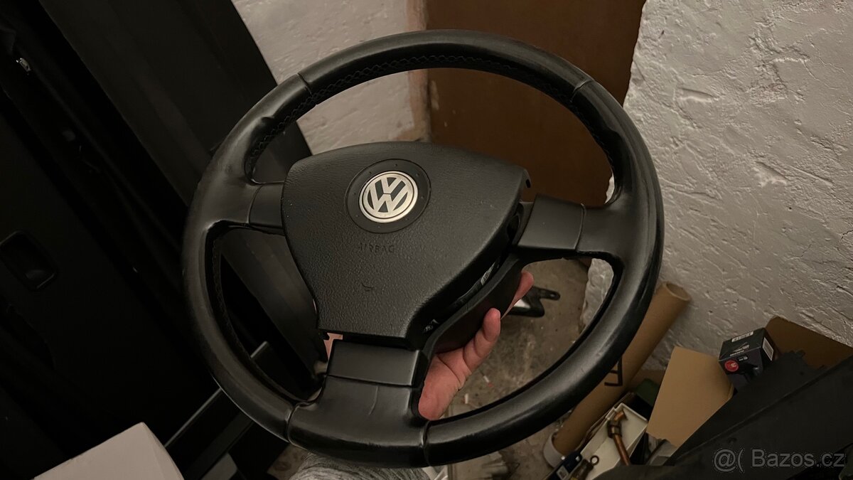 Tři ramenny volant Vw - 6