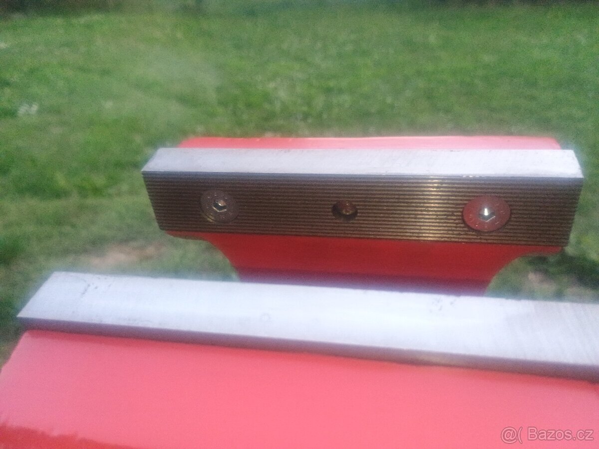 Svěrák York 150A - nové čelisti. - 6