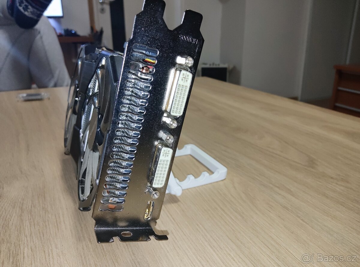 Grafická karta GTX560 a procesor Intel i3-6100 - 6