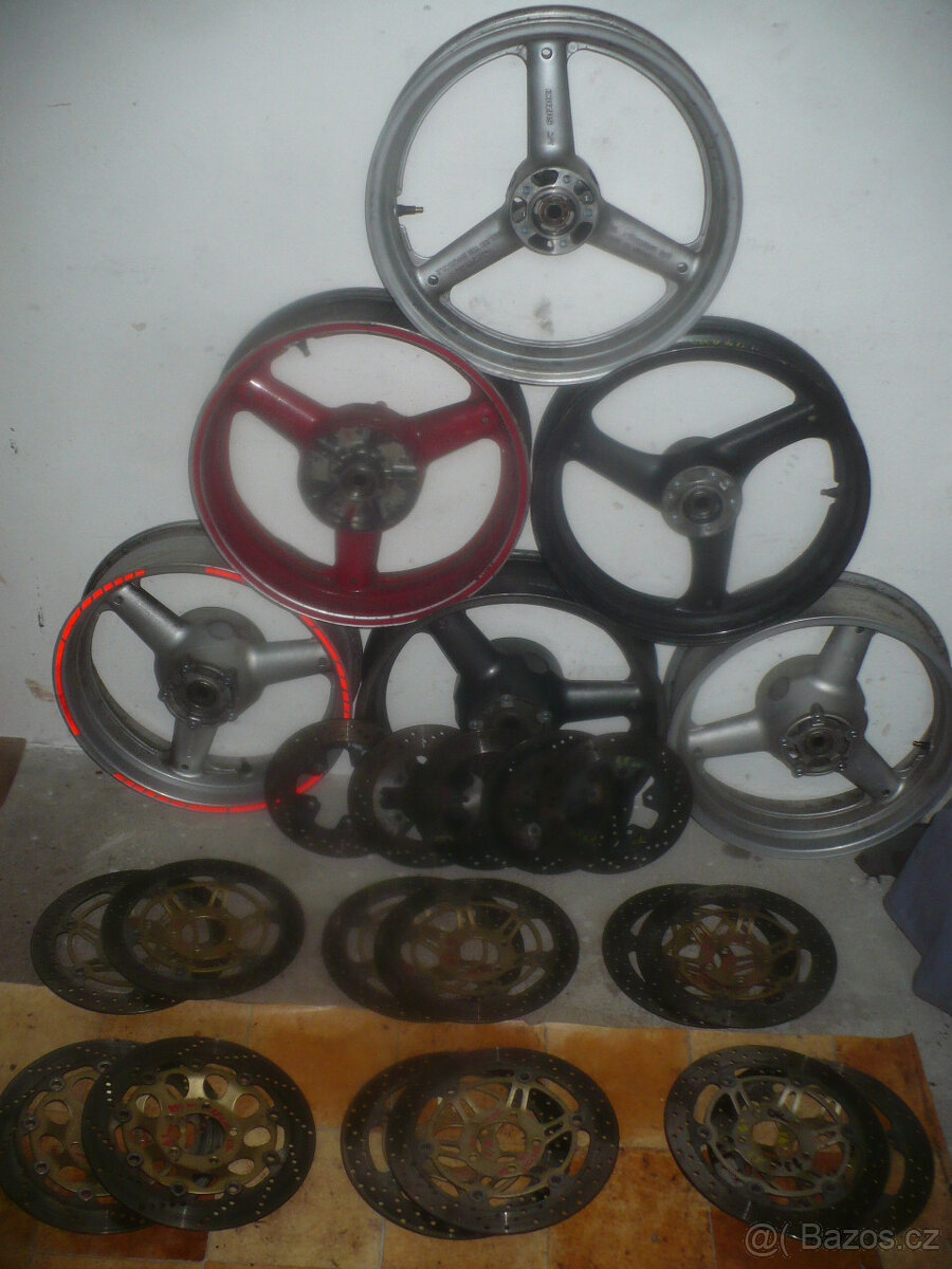 suzuki SV 650 r. 01-díly ze tří kusů - 6