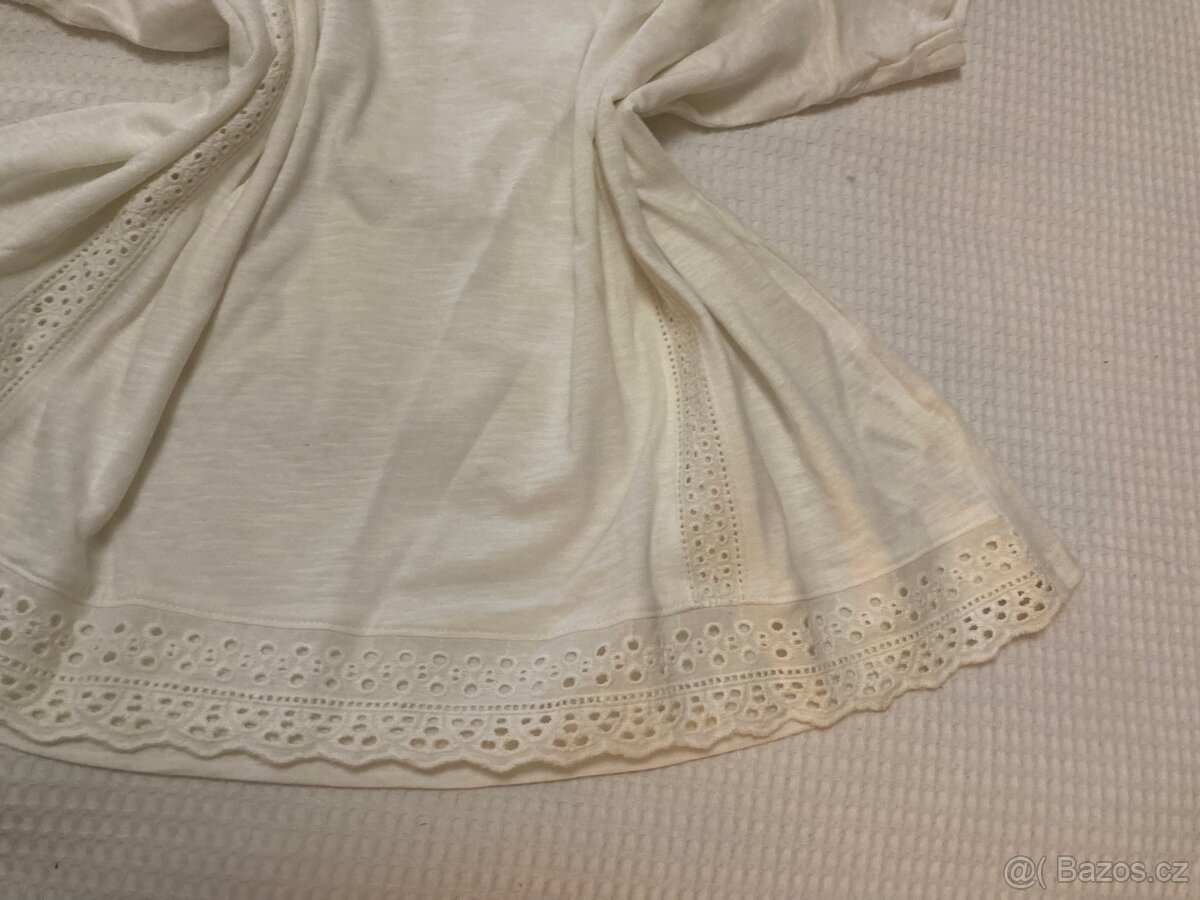 Krajkové nově triko - 6