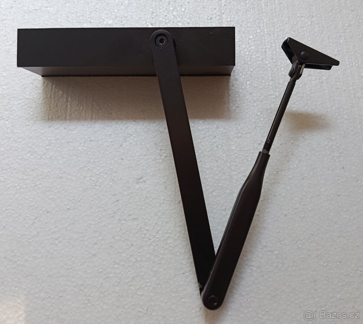 Dveřní zavírač Dorma TS73V - 6