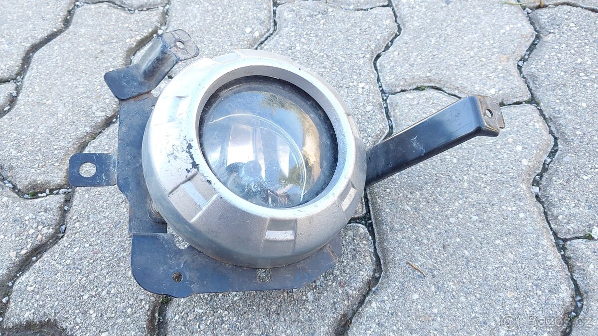 Mitsubishi L200 DiD – Mlhovka levá přední - 6