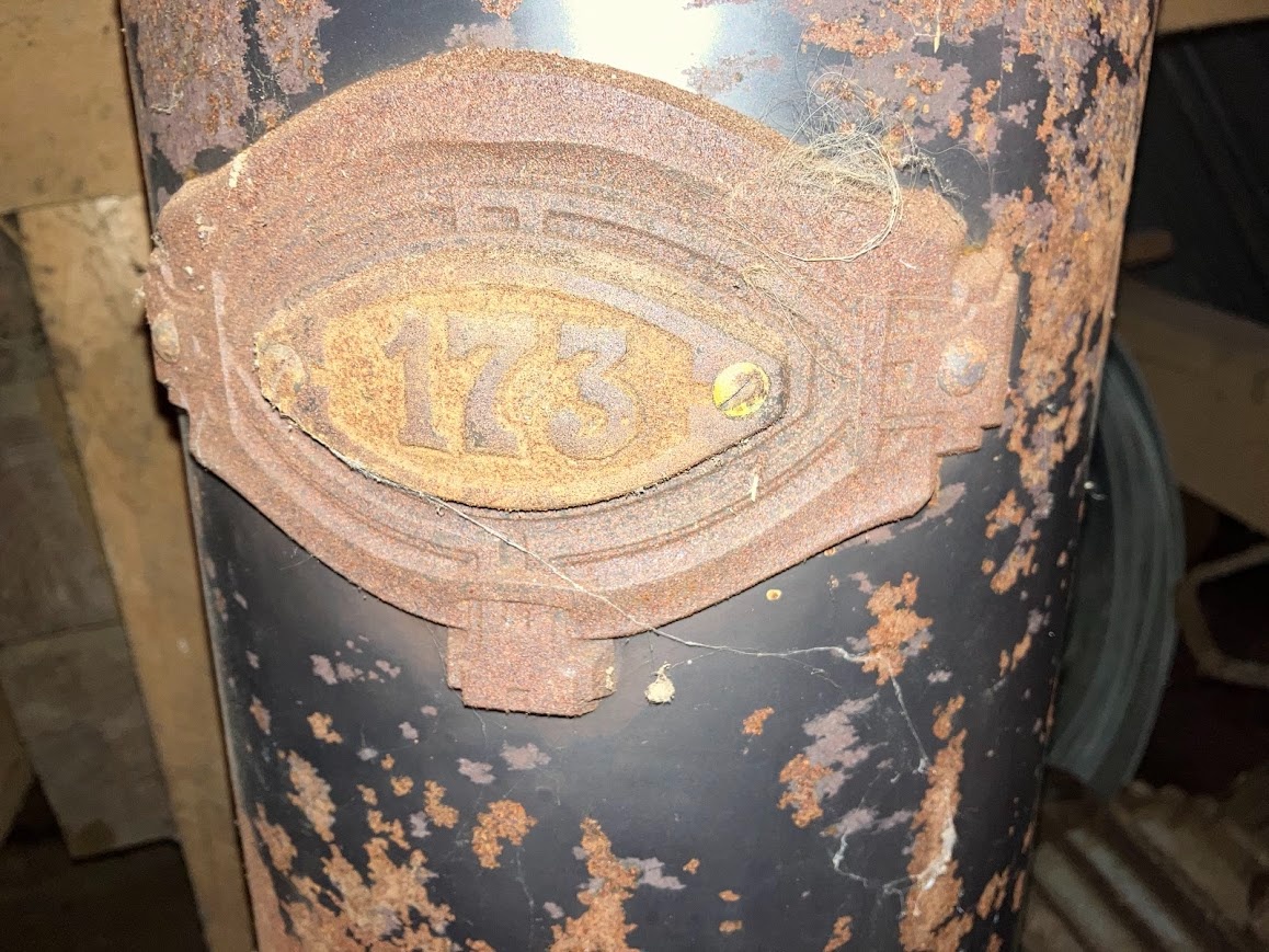 kamna, hystorická, pěkná. - 6