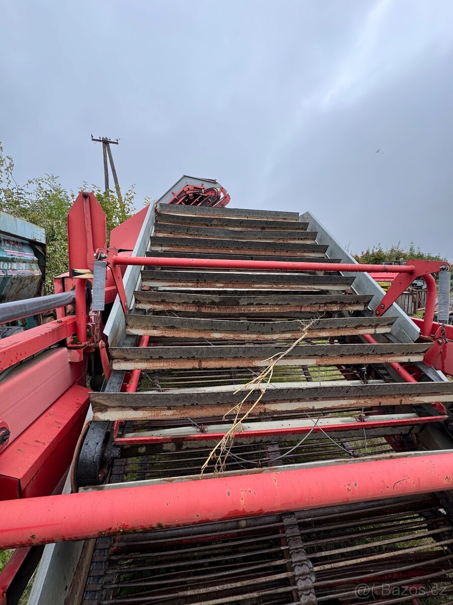 Kverneland un 2400 - 6