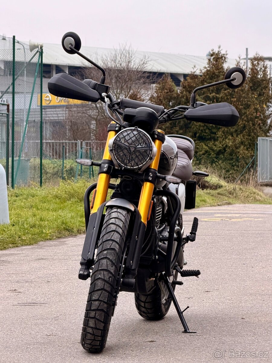 Triumph Scrambler 400 X - 6