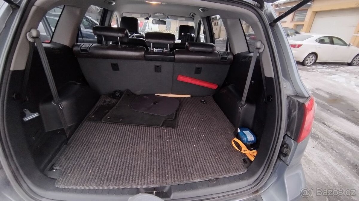 Prodám Hyundai Santa Fe 2005 rok - 6