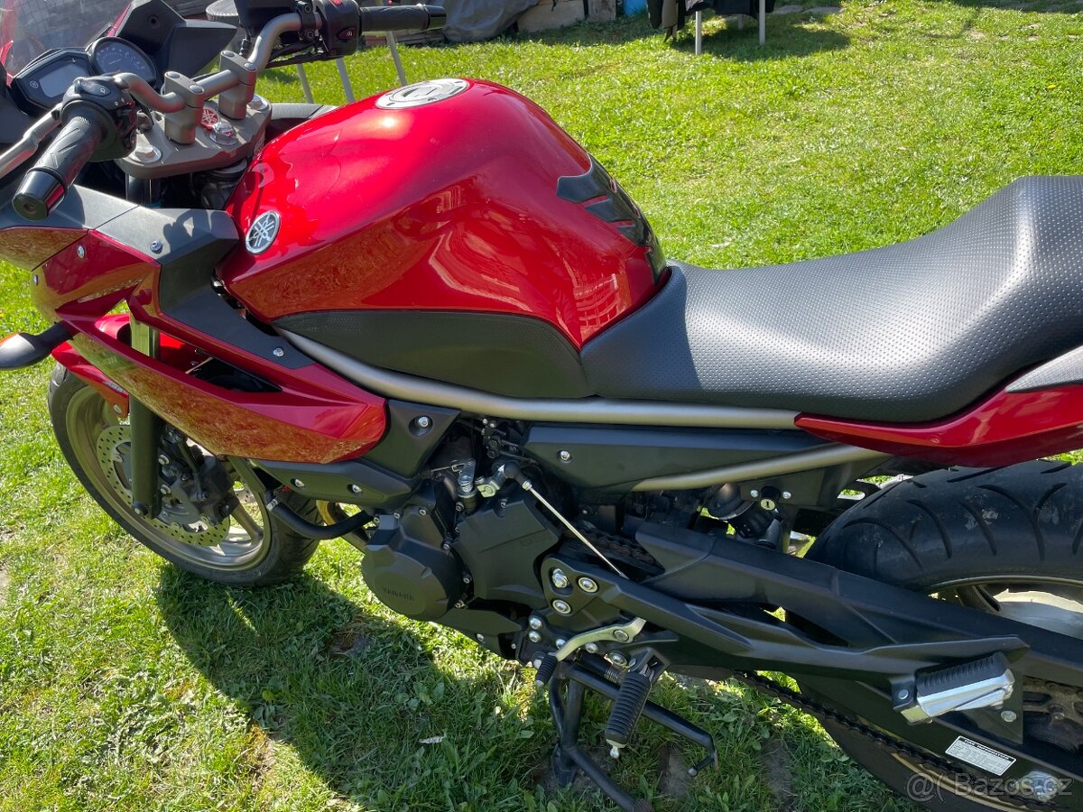 Yamaha XJ6 SA - 6