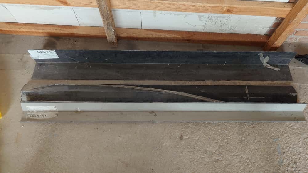 SATJAM sněhový zachytávač a další plechy - černé - nové - 6