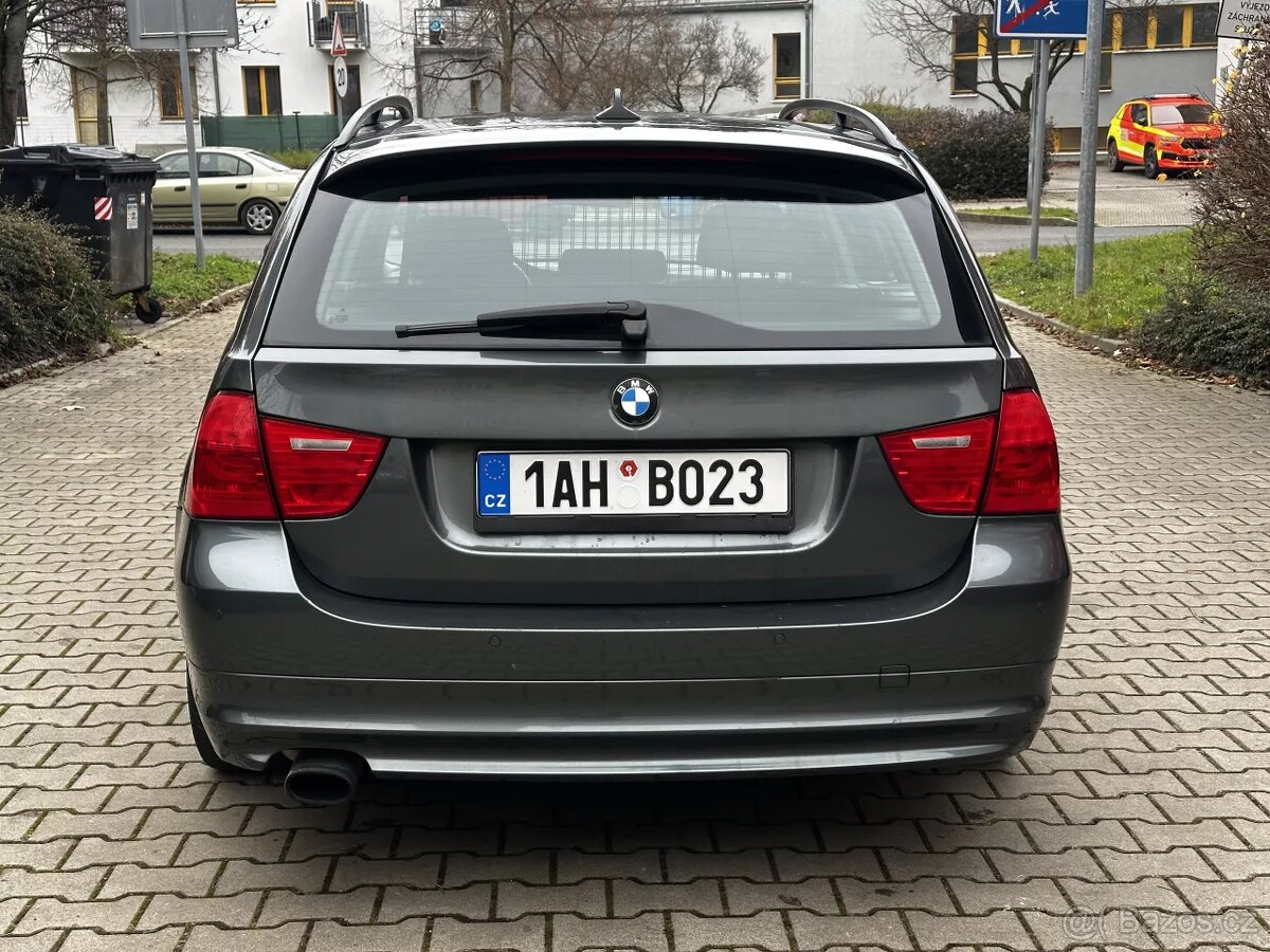 BMW Řada 3 E91 320i 125kW Combi Facelift Tempomat Serviska - 6
