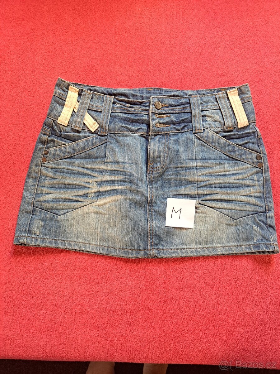 Dívčí sukně a šaty - 6