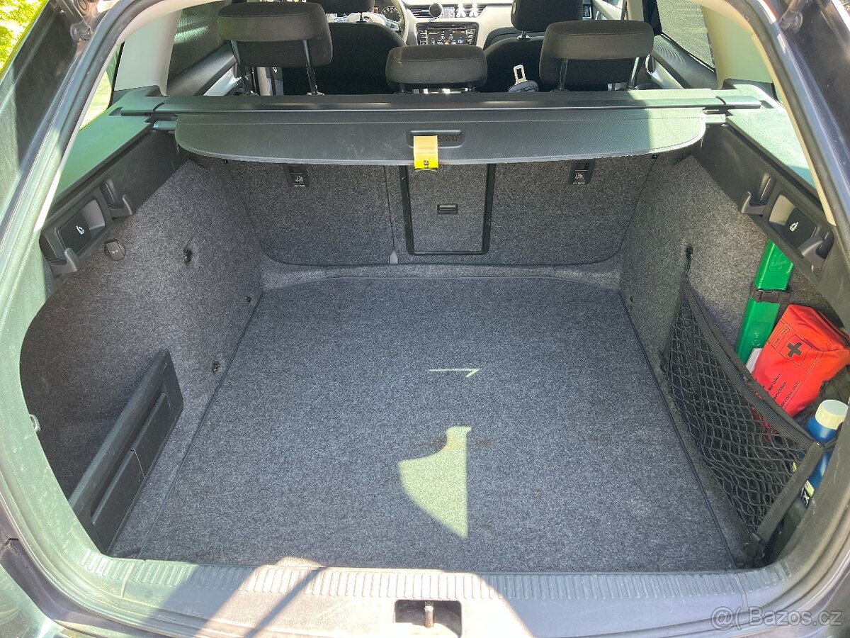 Škoda Octavia, 2.0 TDi, servis, záruka - 6