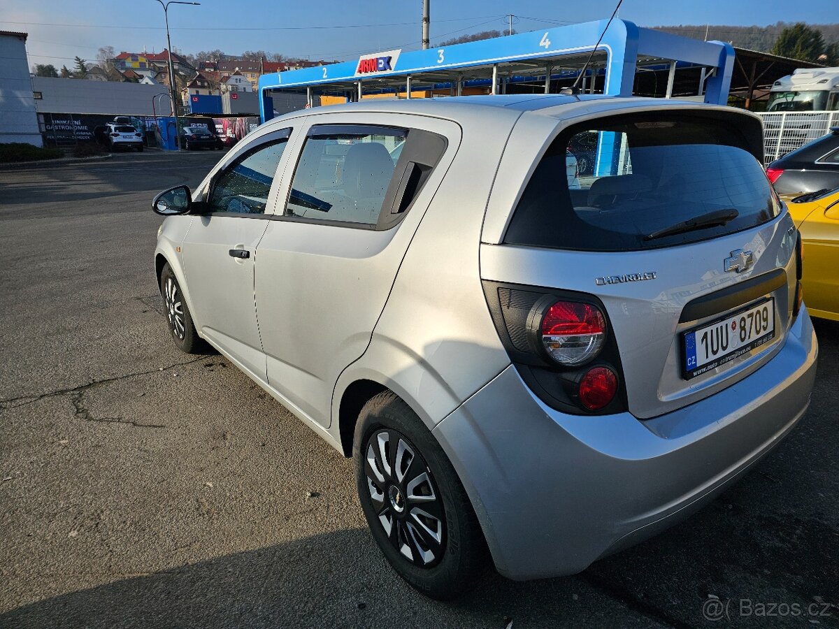 Chevrolet Aveo T300 1.2 51kw 2012 - 6