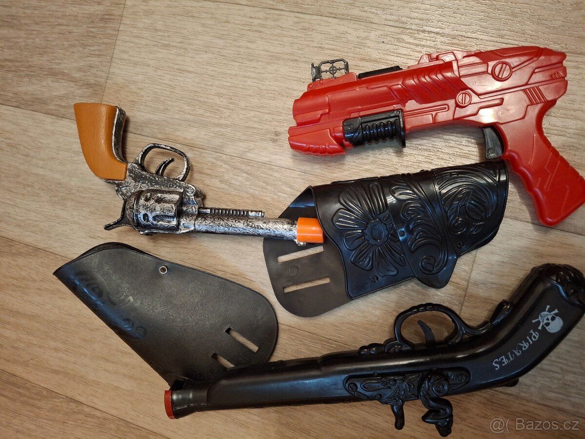 Stíhačka,štěkací pes,houkající sanitka 50 kusů - 6