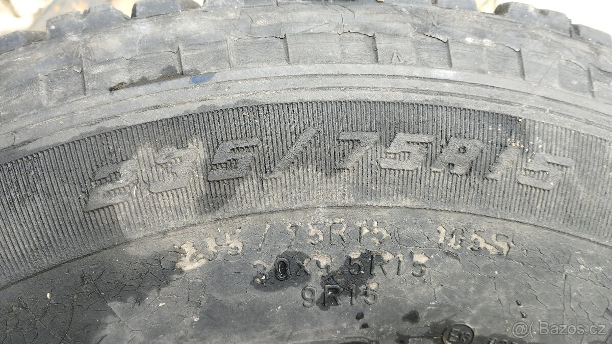 Offroad pneu 15 palcu - 6