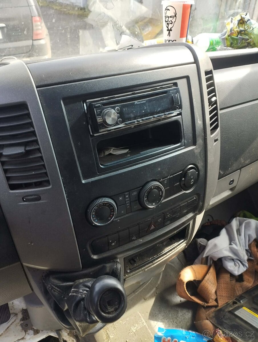 Prodám Mercedes Benz Sprinter 316 CDI - 6