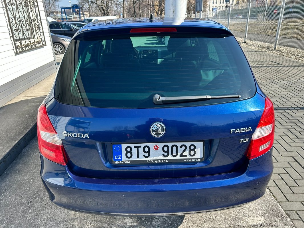 Škoda Fabia 1.6 TDI 2013 Combi 77 kw Elegance - 6