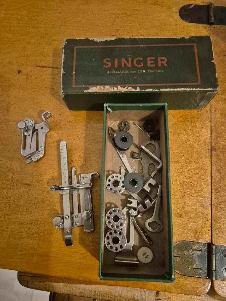Šicí stroj Singer 15K88 - 6