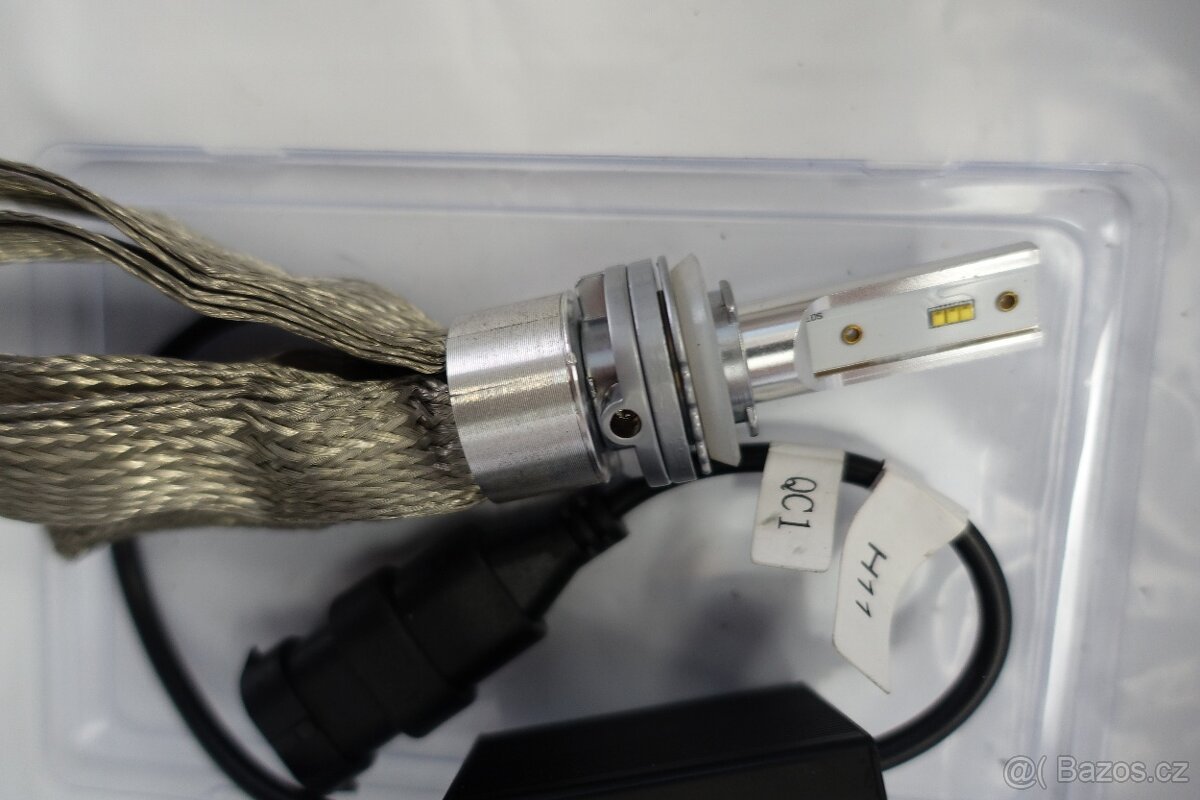 LED žárovky H 11 AMIO RS + - 6