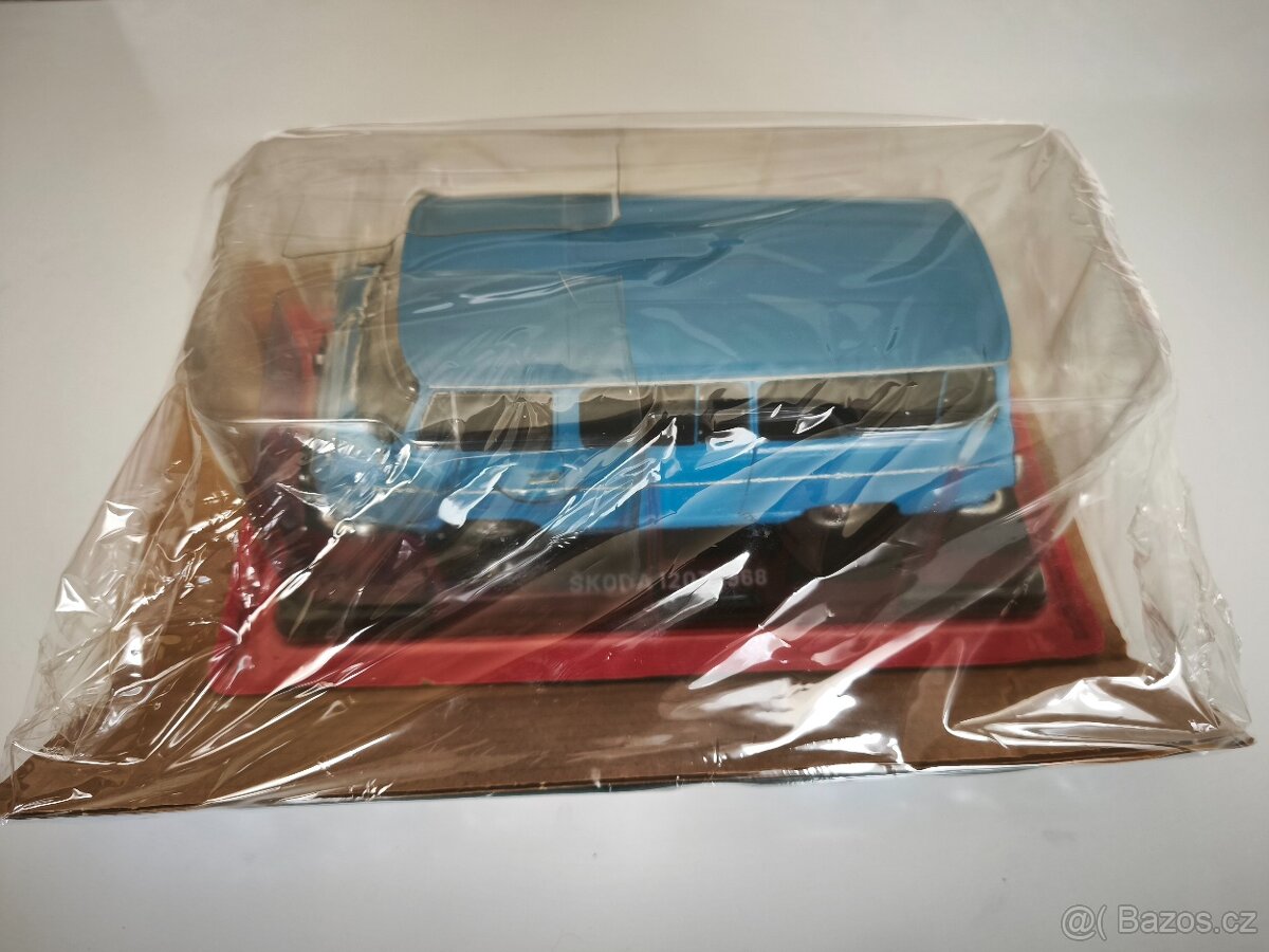 Hachette 1:24 Škoda 1203 - 1968 - 6