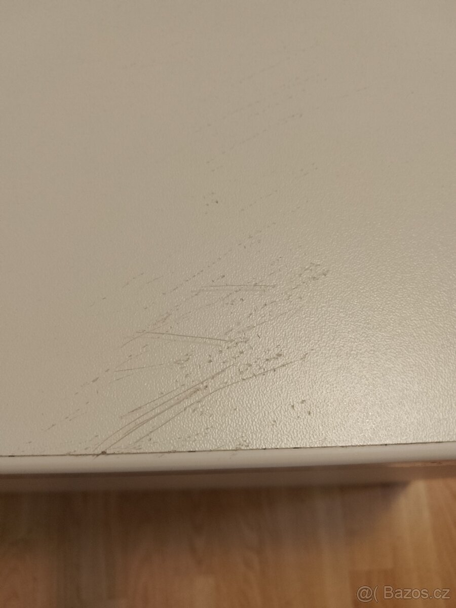 Skříňka se šuplíky - 6