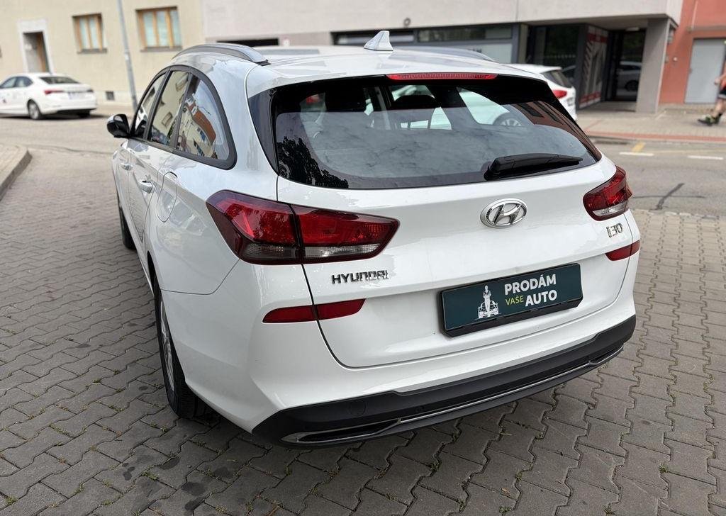Hyundai i30, 1.6 CRDi automat - 6