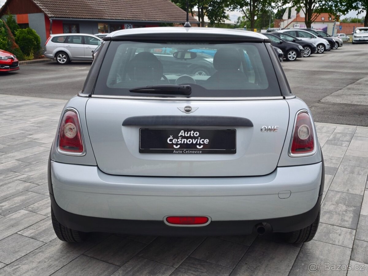 Mini Cooper ONE 1,4i 70Kw - 6