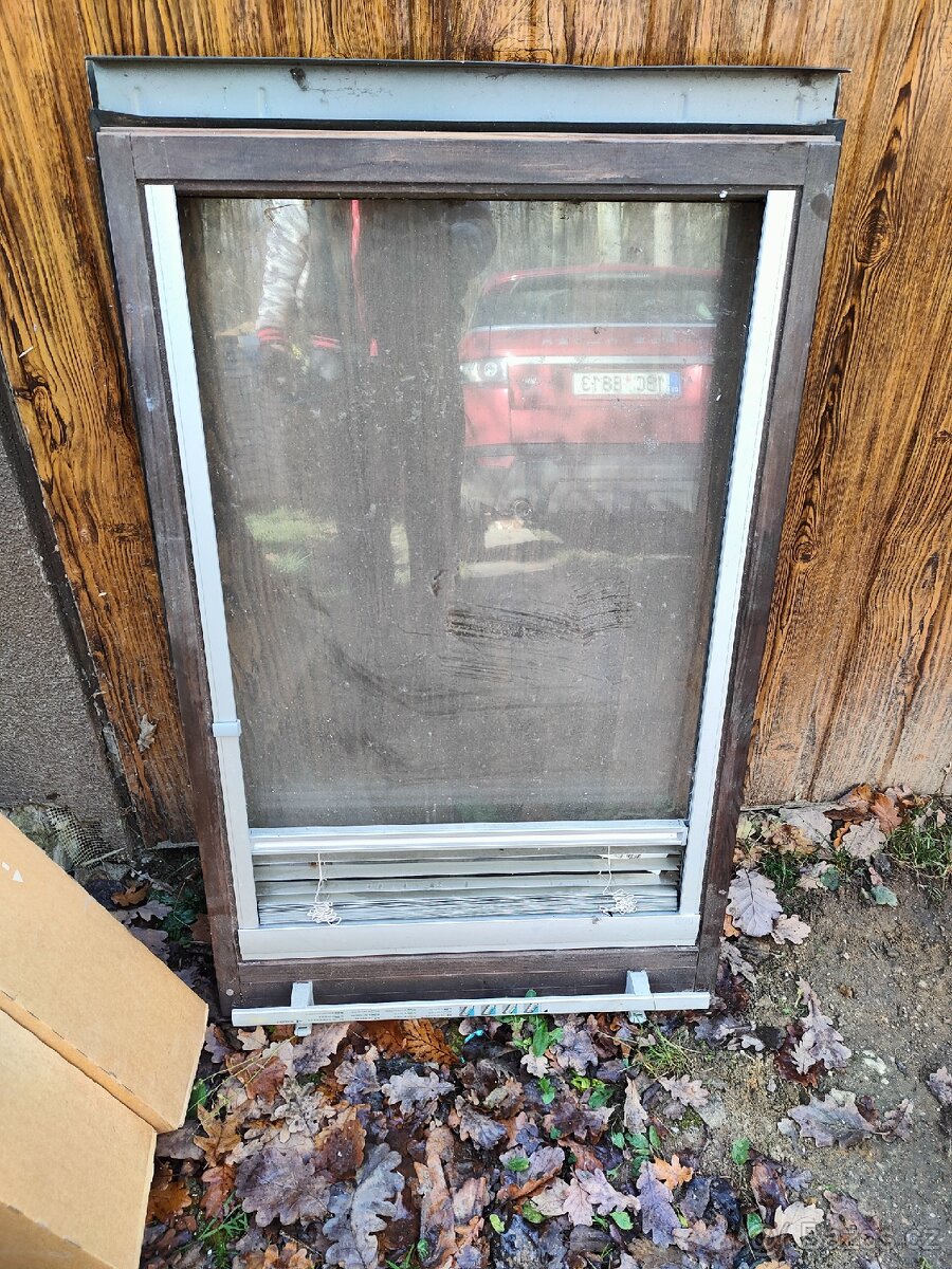 Prodám okna Velux - 6