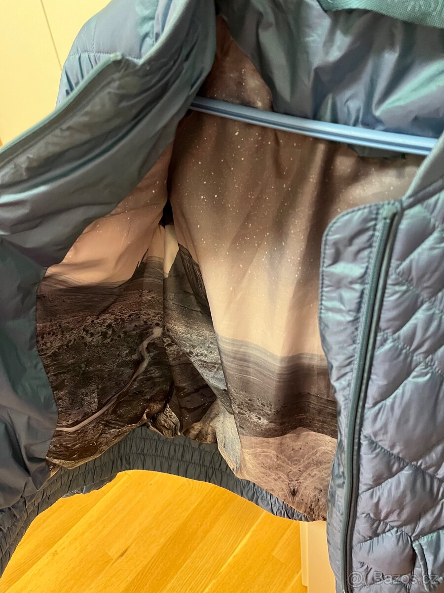 Guess dámská bunda - 6