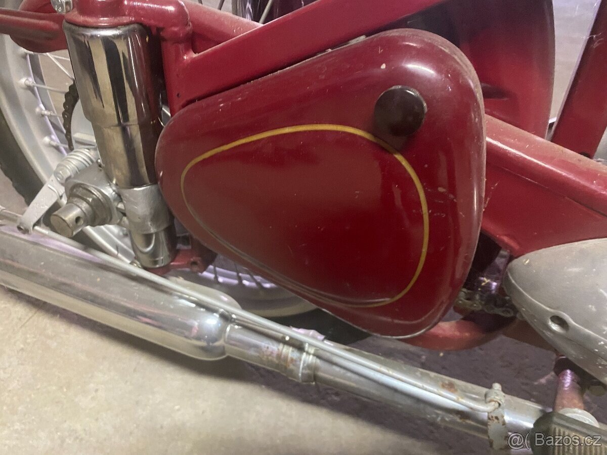 Jawa 250 Pérák - 6