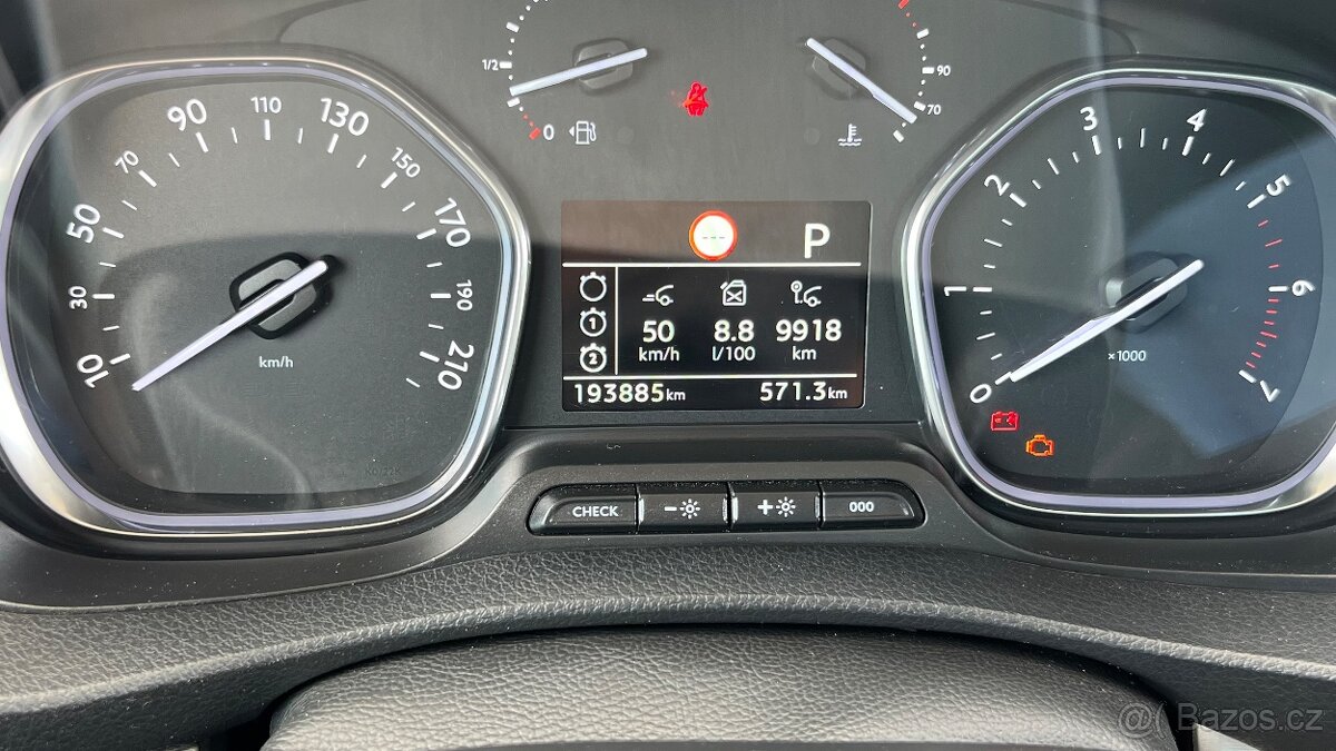 Traveller 2.0 HDI Allure long automat Exclusive - 6