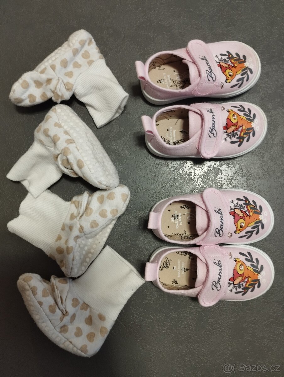 Boty, tenisky, sandály, bačkory, capáčky - poloviční ceny - 6