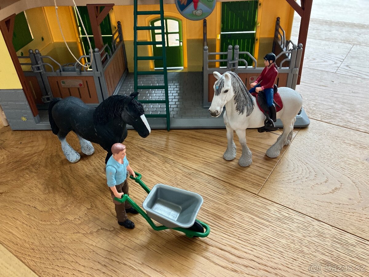 Stáj, mycí box, koně, postavy SCHLEICH - 6