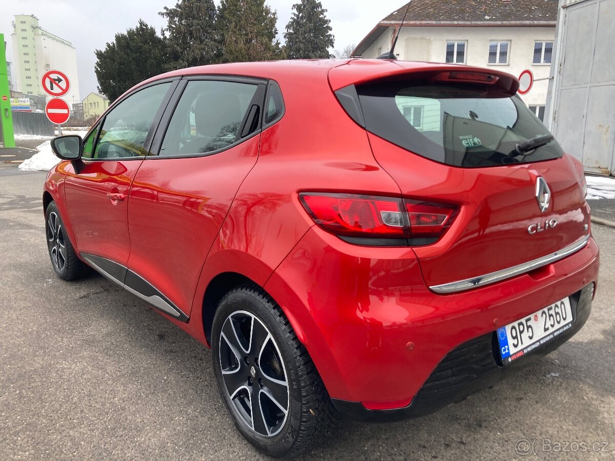 Renault clio IV 0.9 tce benzín - 6