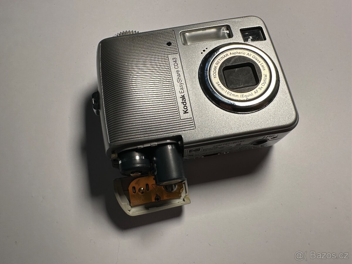 Kodak EasyShare CD43 Retro fotoaparát - 6
