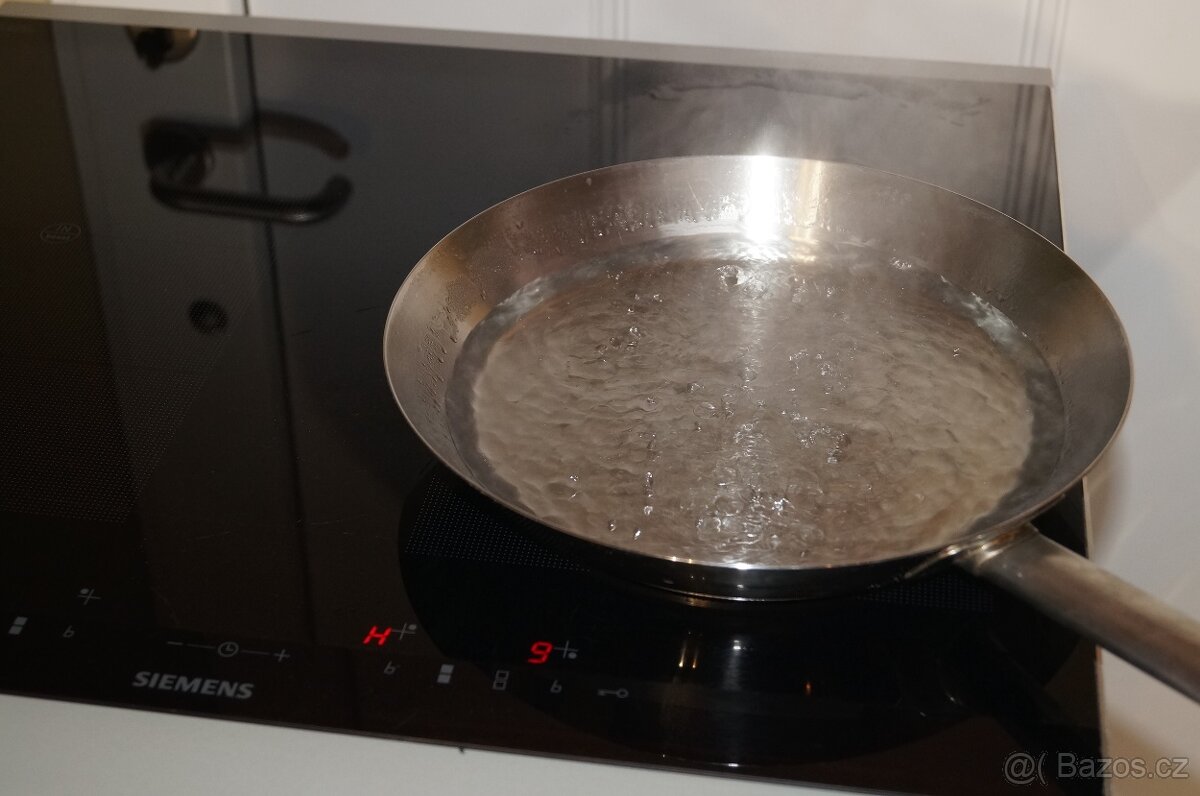 Siemens nerezový vestavný sporák HE63BD513, vyjížděcí dveře - 6