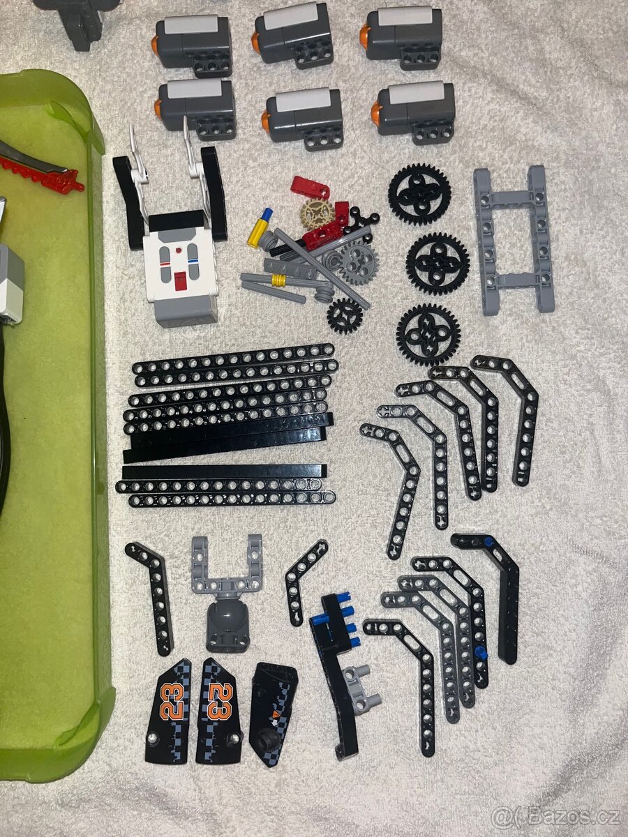 LEGO mindstorms ev3 + díly nxt2.0 - 6