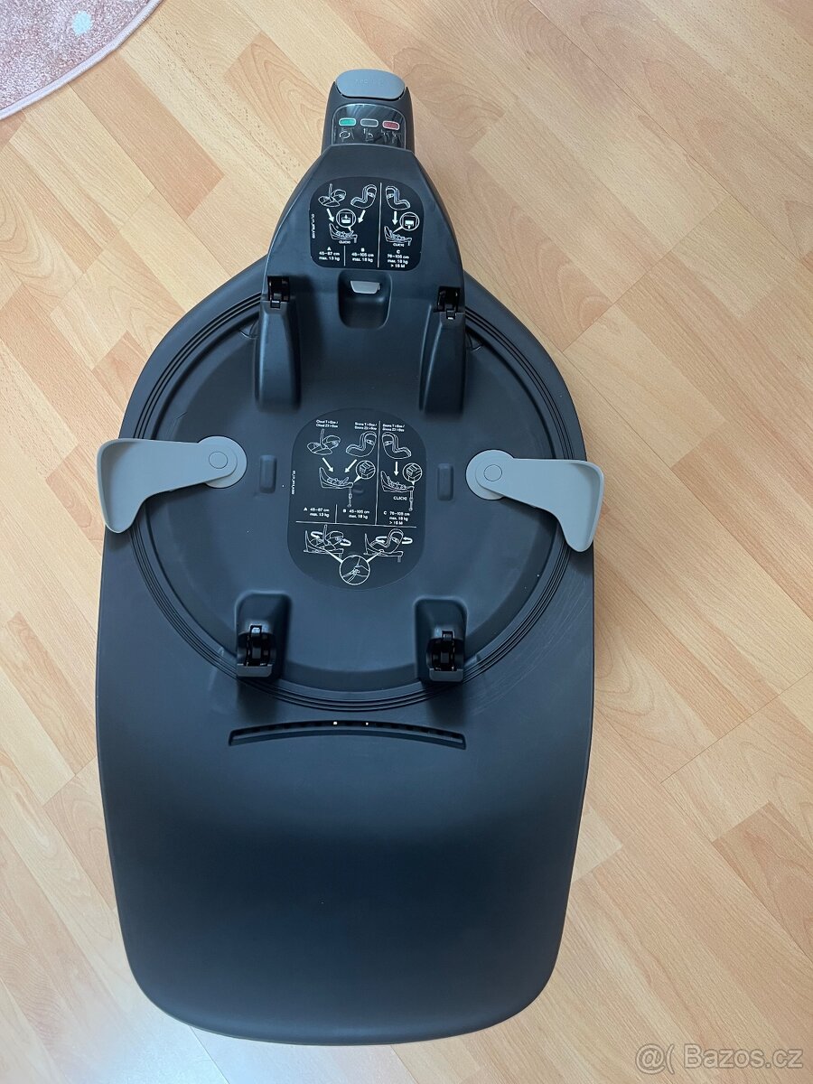 Prodám autosedačku Cybex s isofixem plus 2 vložky - 6