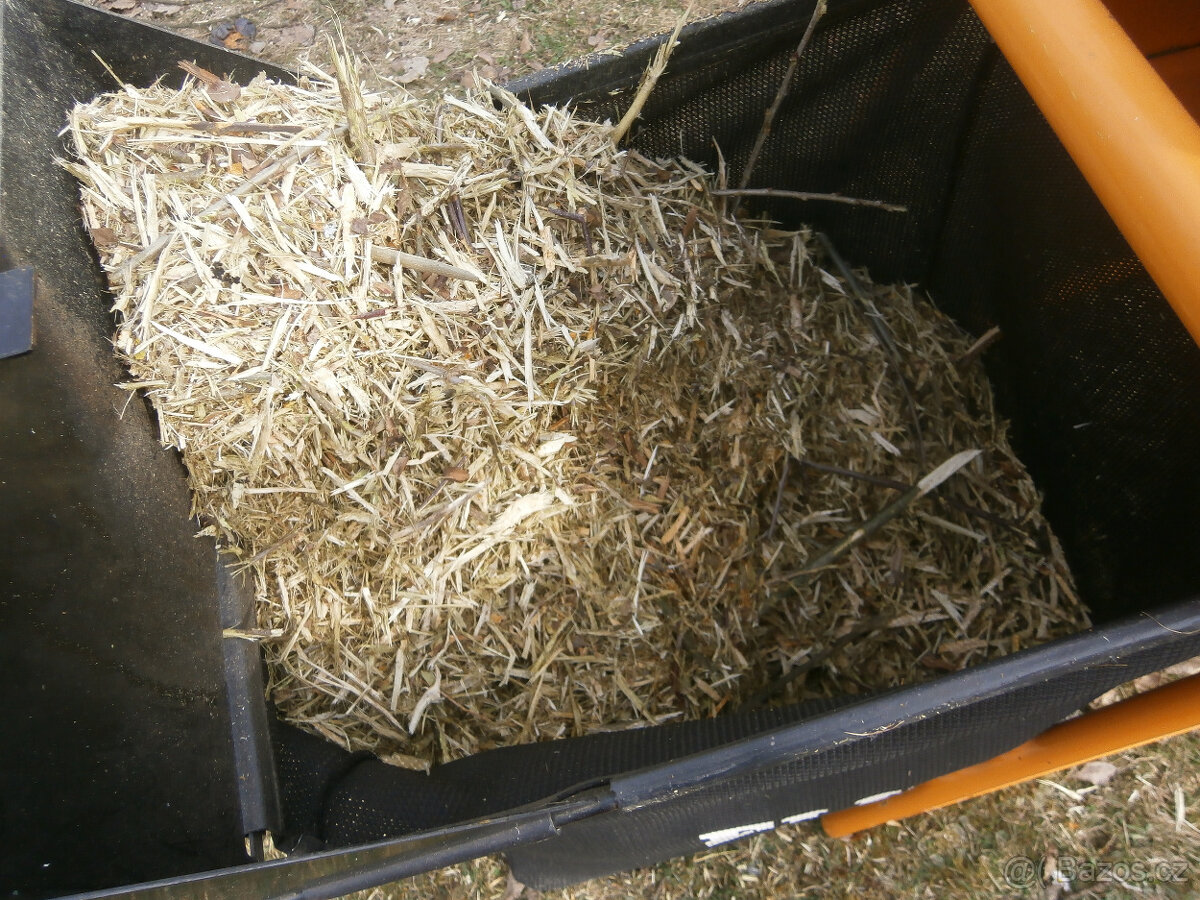 Drtič větví-Eliet štěpkovač - 6